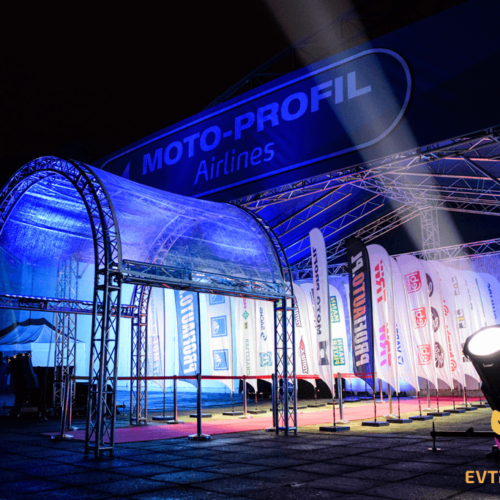 koncert-podczas-gali-moto-profil-2016-wejscie-na-gale