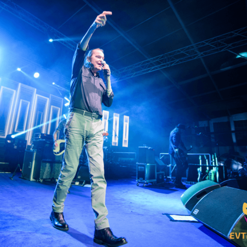 koncert-podczas-gali-moto-profil-2016- wystep-z-udzialem-roberta-gawilnskiego