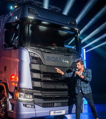 premiera-samochodu-scania-alvernia-23