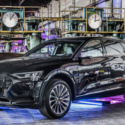 konferencja-meet-magento-2019-stoisko-wystawowe-audi-etron