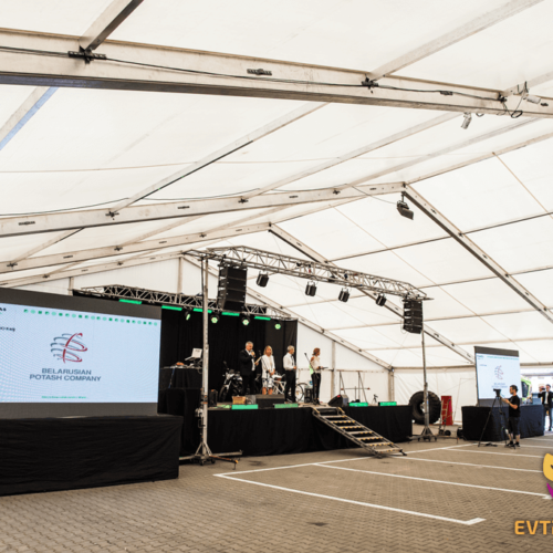 organizacja-sceny-na- impreze-plenerowa-agroczas-2017-faerber