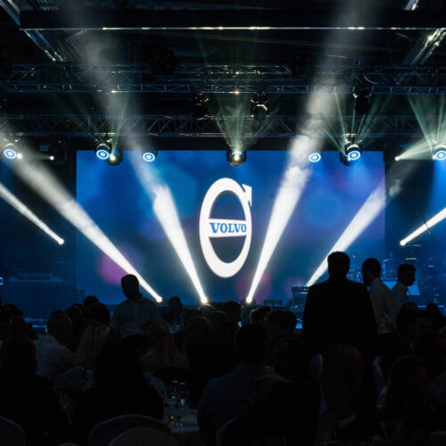 volvo-serwis-gala-otwarcia-obiektu-2017-zdjecie-z-goscmi